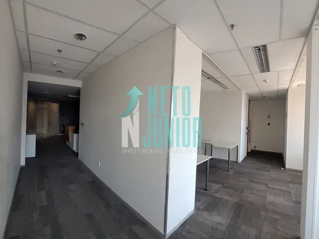 Laje com 926m², para alugar, no bairro Brooklin Paulista em São Paulo