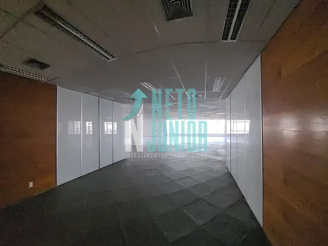 Laje com 1832m², para alugar, no bairro Brooklin Paulista em São Paulo