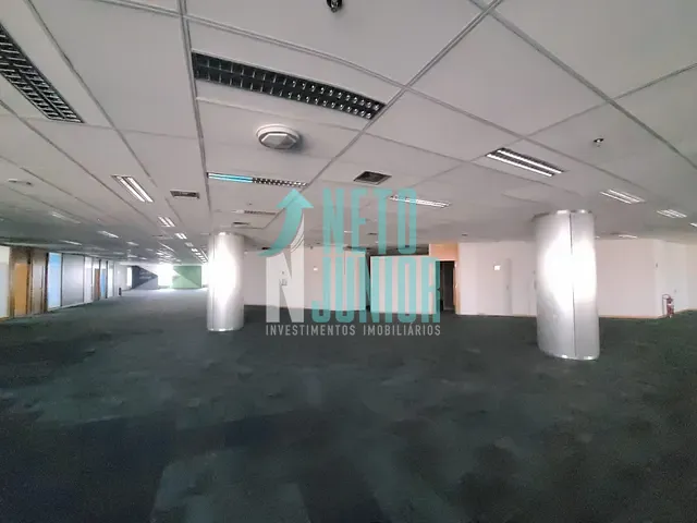 Laje com 1875m², para alugar, no bairro Brooklin Paulista em São Paulo