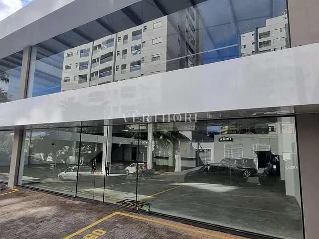 Loja com 807m², para alugar, no bairro Vila Larsen 1 em Londrina