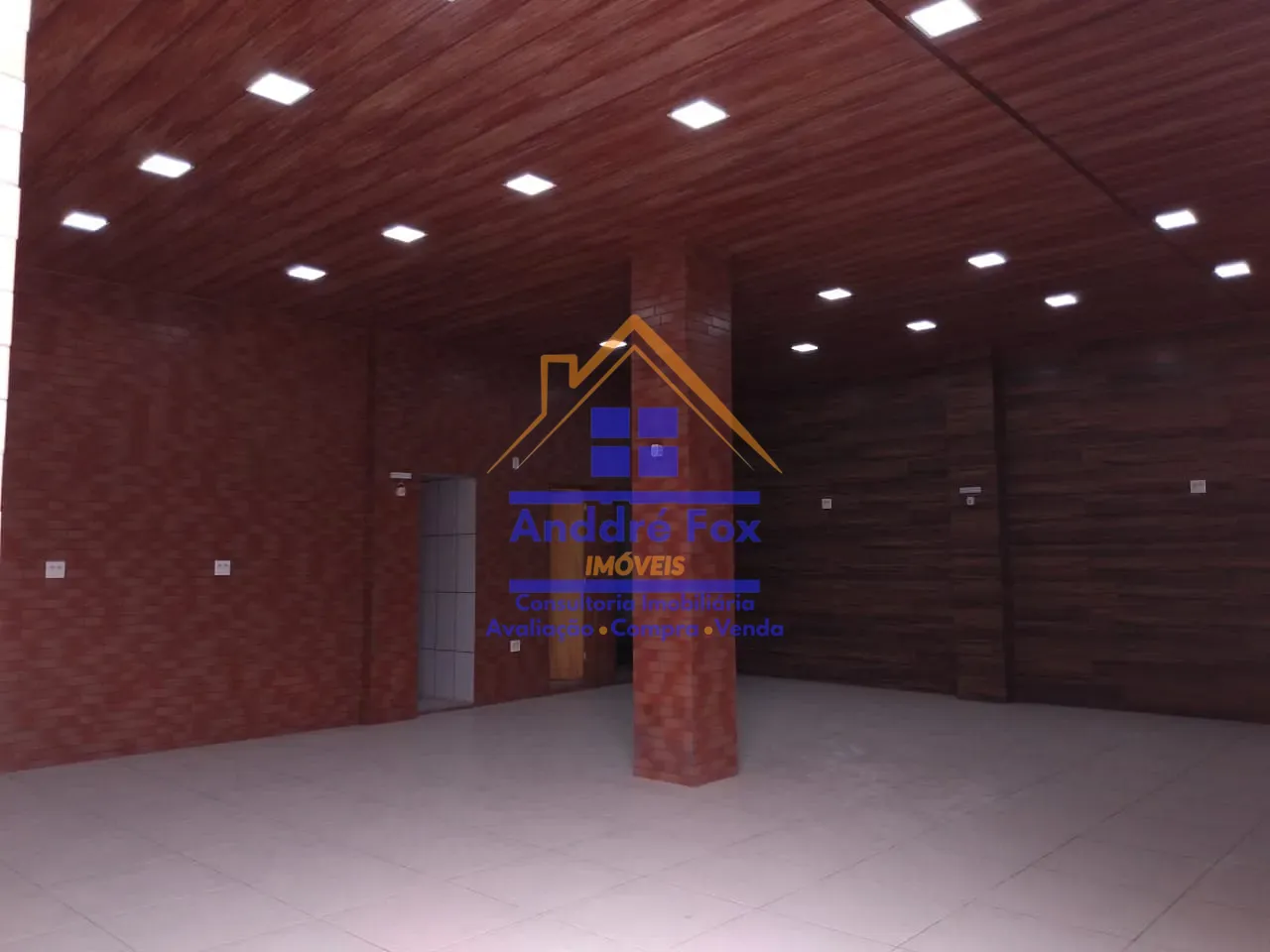 Loja-Salão, 357 m² - Foto 1