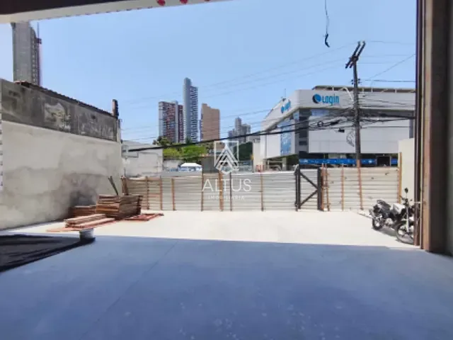 Loja para alugar, no bairro Caminho das Árvores em Salvador