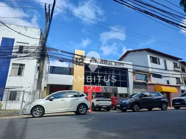 Loja com 18m², para alugar, no bairro Acupe de Brotas em Salvador