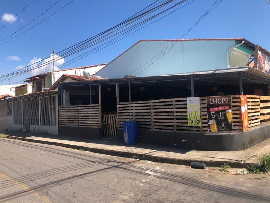 https://static.arboimoveis.com.br/LO0001_ARLEI/ponto-comercial-para-venda-em-barra-do-pirai-california-da-barra-banheiros1622613799138ammdo.jpg
