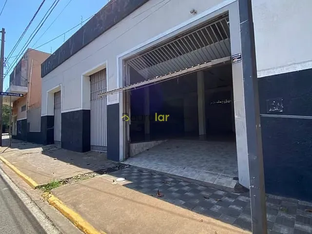 Loja com 916m², à venda ou para alugar, no bairro Centro em Bauru