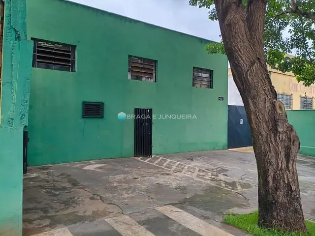 Loja com 609m², para alugar, no bairro Jardim Manoel Del Arco em São José do Rio Preto