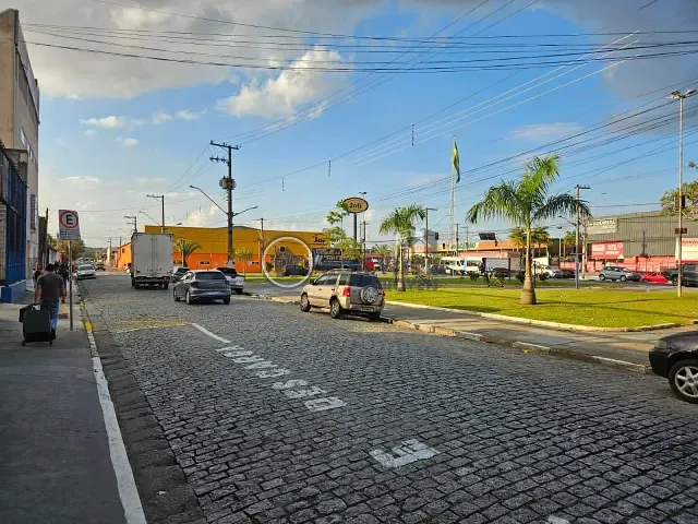 Loja para alugar, no bairro Vila Maluf em Suzano