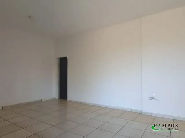 Loja para alugar, no bairro São Jorge em Três Lagoas