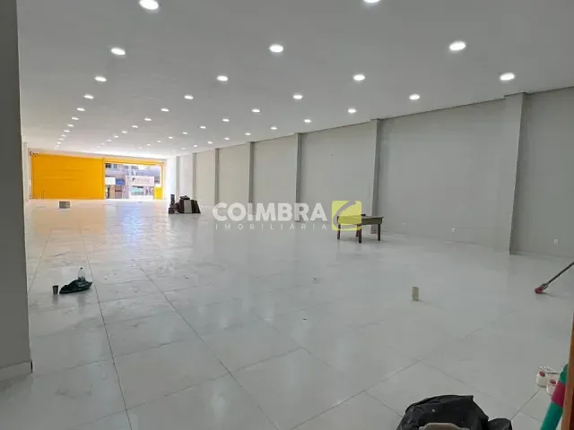 Loja com 500m², para alugar, no bairro Centro em Santarém