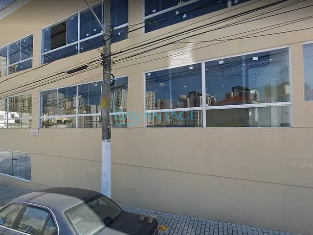 Loja com 1040m², à venda, no bairro Santana em São Paulo