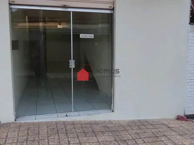 Loja com 253m², para alugar, no bairro Jardim Boa Vista em Pindamonhangaba