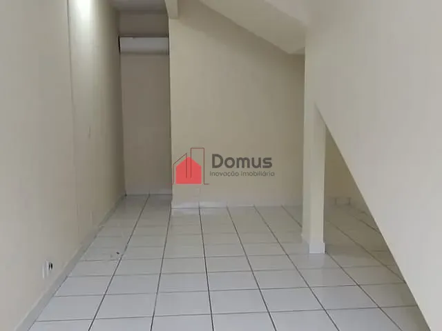 Loja com 253m², para alugar, no bairro Jardim Boa Vista em Pindamonhangaba