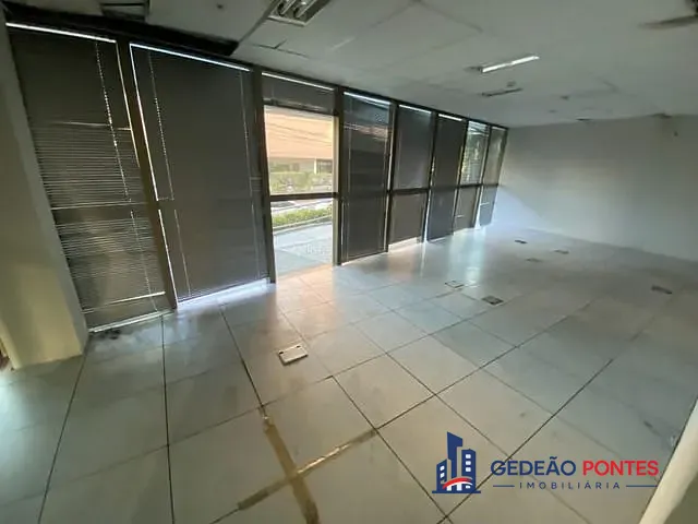 Loja com 161m², para alugar, no bairro Paissandu em Recife