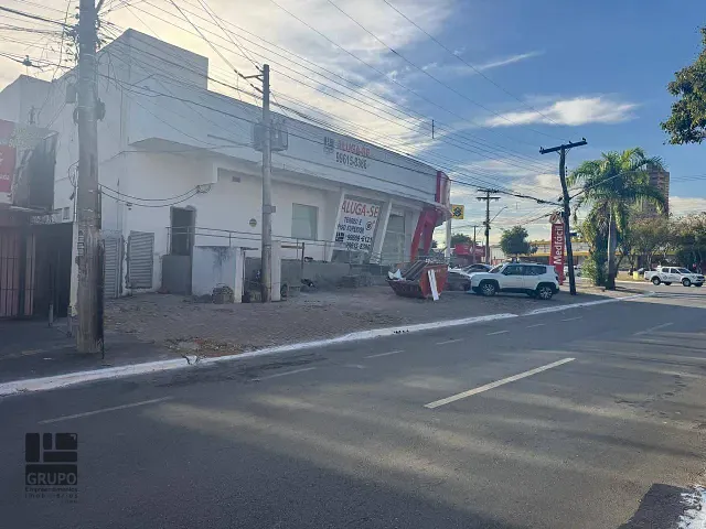 Loja com 281m², para alugar, no bairro Parque Amazônia em Goiânia