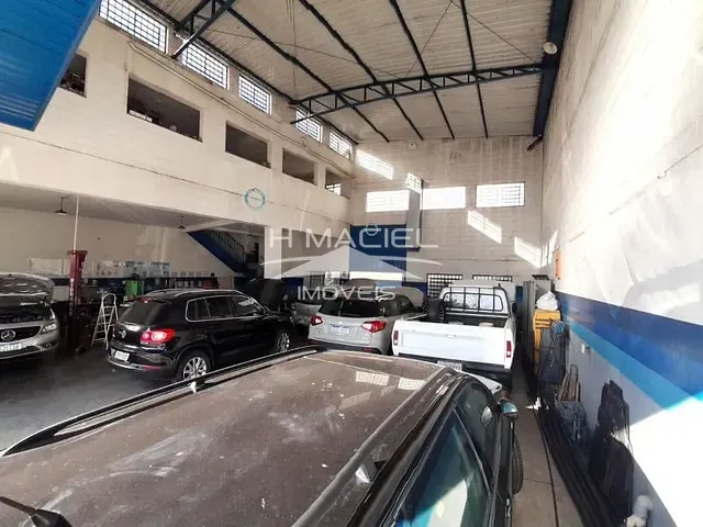 Loja com 328m², para alugar, no bairro Jardim do Trevo em Campinas