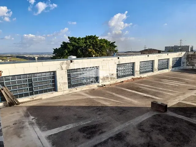 Loja com 328m², para alugar, no bairro Jardim do Trevo em Campinas