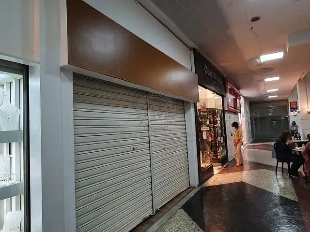 Loja com 29m² 1 quarto e 1 banheiro, à venda, no bairro Ipanema em Rio de Janeiro
