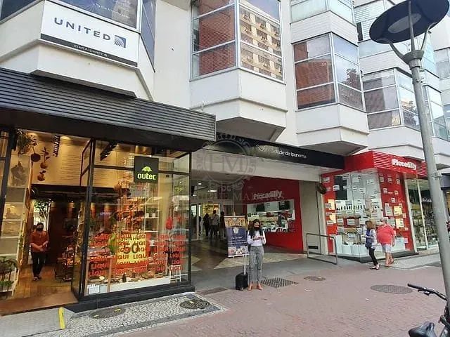 Loja com 29m² 1 quarto e 1 banheiro, à venda, no bairro Ipanema em Rio de Janeiro
