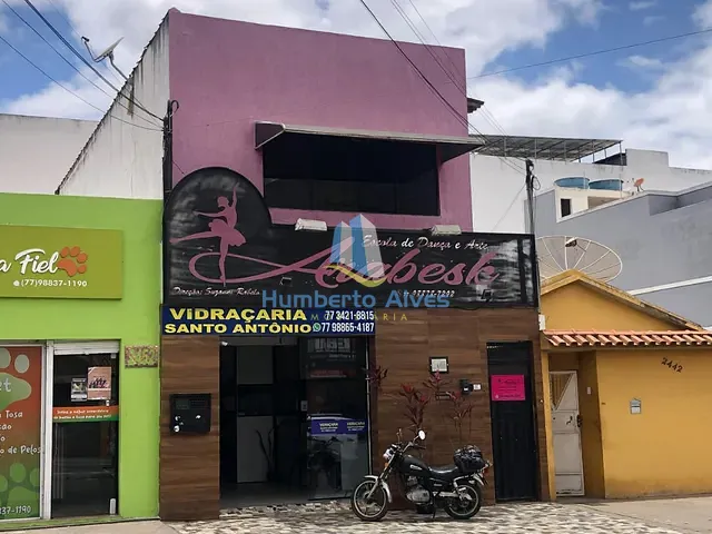Loja à venda ou para alugar, no bairro Brasil em Vitória da Conquista