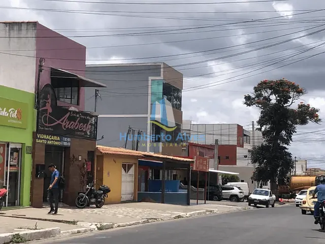 Loja à venda ou para alugar, no bairro Brasil em Vitória da Conquista