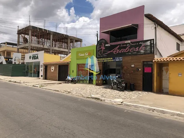Loja à venda ou para alugar, no bairro Brasil em Vitória da Conquista