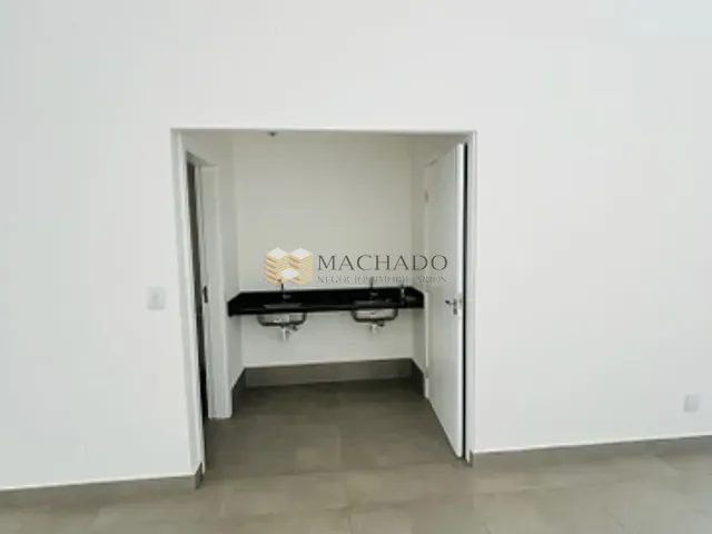 Loja com 1280m², para alugar, no bairro Ipês (Polvilho) em Cajamar