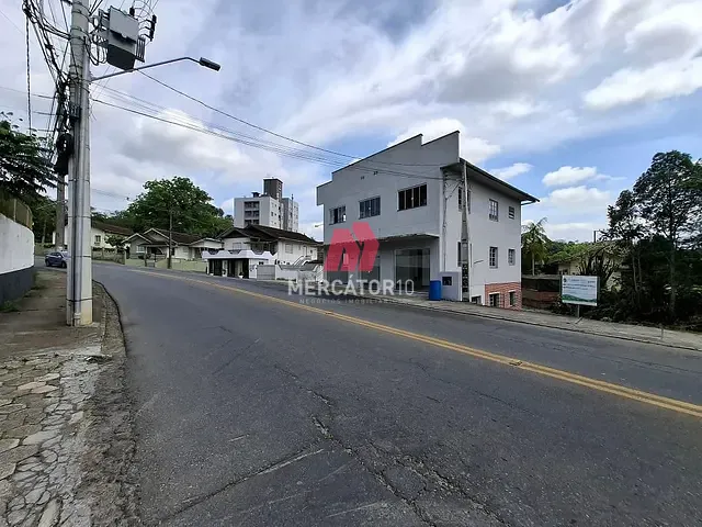 Loja para alugar, no bairro Velha em Blumenau