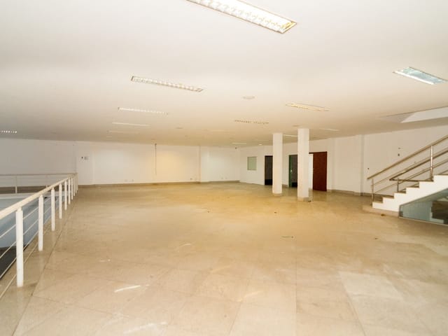 Loja para alugar, no bairro Ilha de Santa Maria em Vitória