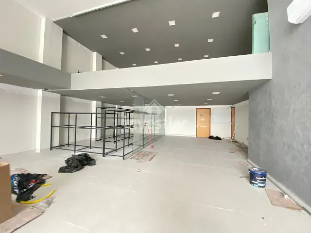 Loja com 311m², para alugar, no bairro Lauritzen em Campina Grande