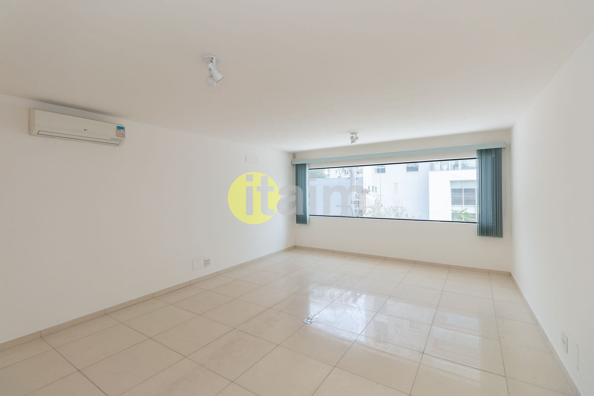 Terreno para alugar, 180m² - Foto 9