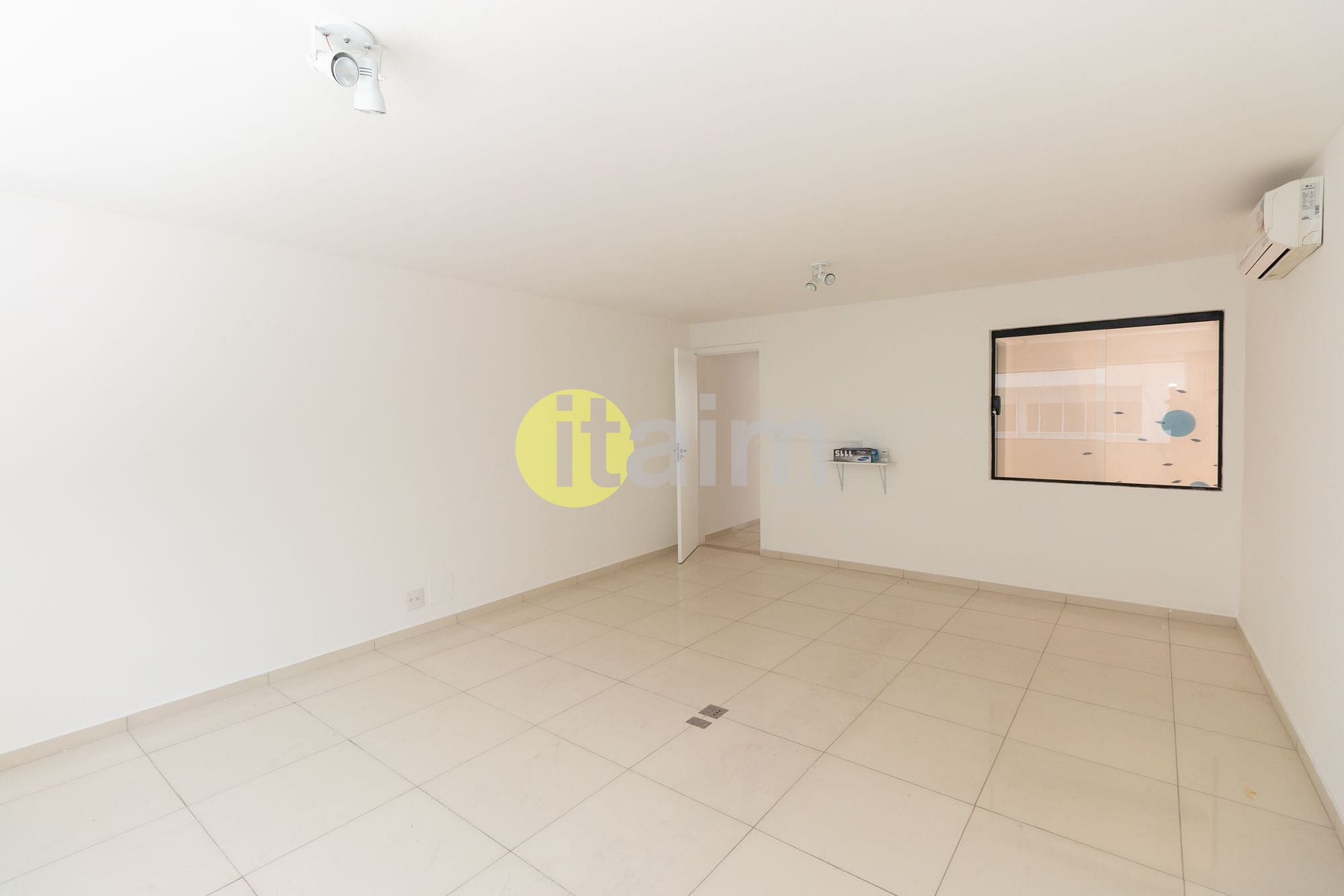 Terreno para alugar, 180m² - Foto 10