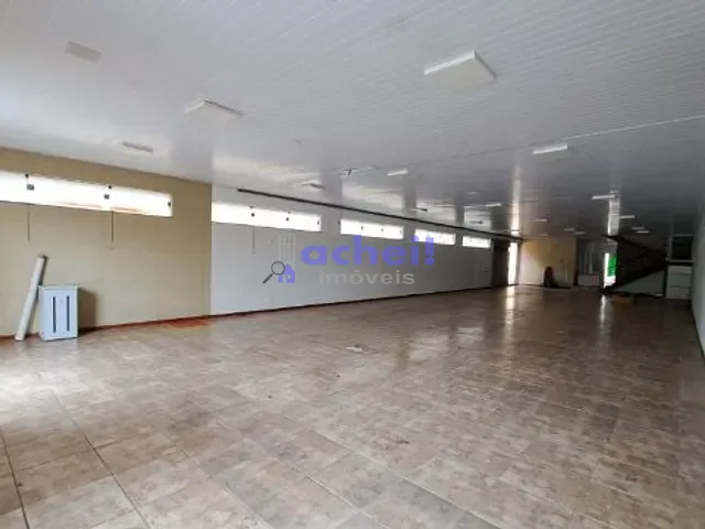 Loja com 600m², para alugar, no bairro Centro em Rondonópolis