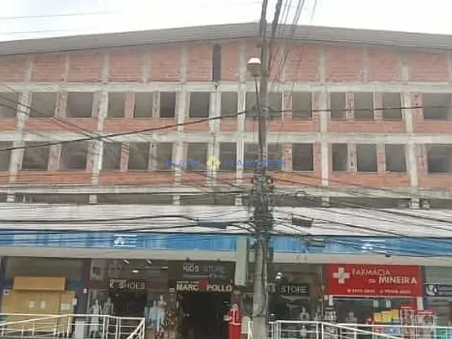 Loja com 30m², para alugar, no bairro Corrêas em Petrópolis