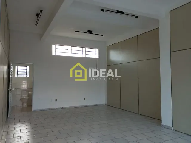 Sala para alugar, no bairro Nazaré em Concórdia