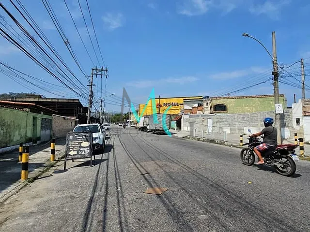 Loja para alugar, no bairro Campo Grande em Rio de Janeiro