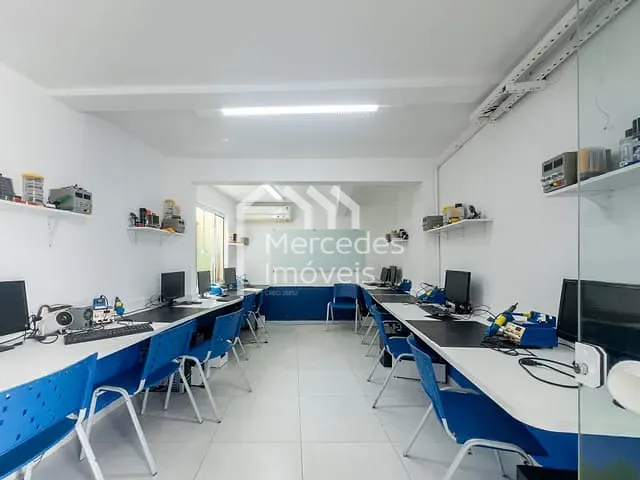 Sala com 247m², à venda, no bairro Centro em Itajaí