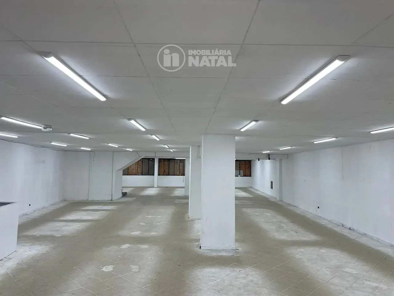 Loja-Salão, 800 m² - Foto 3