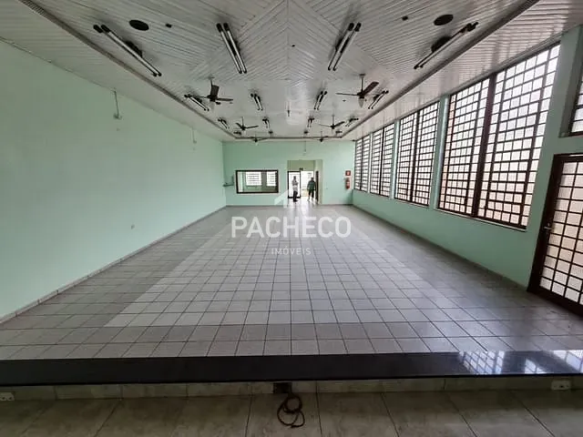 Loja com 250m², à venda, no bairro Parque Planalto em Santa Bárbara d'Oeste