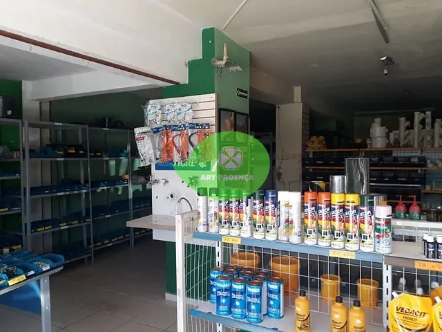 Loja com 300m², à venda, no bairro Vila Jardini em Sorocaba