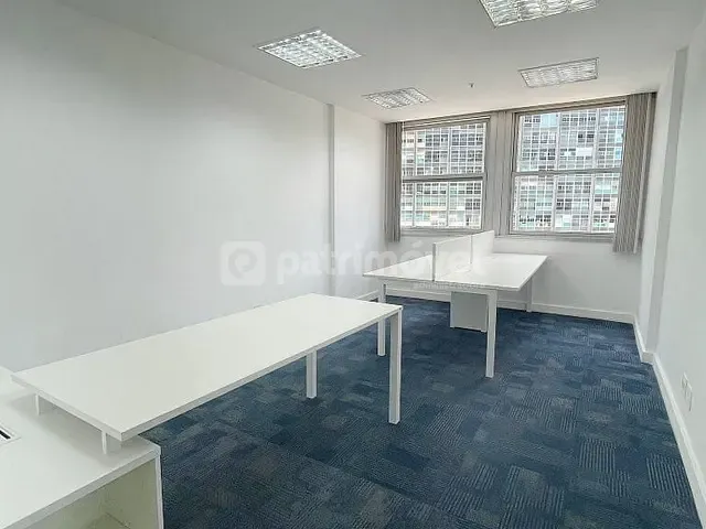 Loja com 260m², para alugar, no bairro Centro em Rio de Janeiro