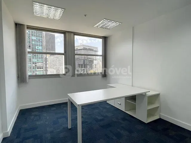 Loja com 260m², para alugar, no bairro Centro em Rio de Janeiro