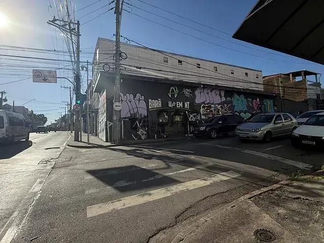 Loja à venda, no bairro Vila Santana em Sorocaba