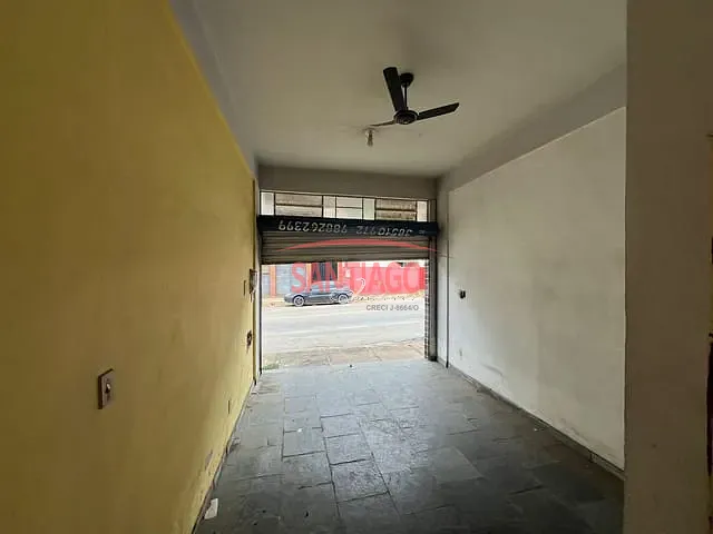 Loja para alugar, no bairro Trajano em Santo Antônio de Pádua
