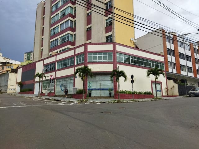 Loja com 220m², à venda ou para alugar, no bairro Vale do Ipê em Juiz de Fora