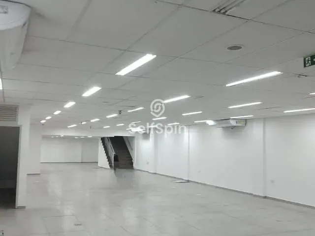 Loja com 998m², para alugar, no bairro Centro em Niterói