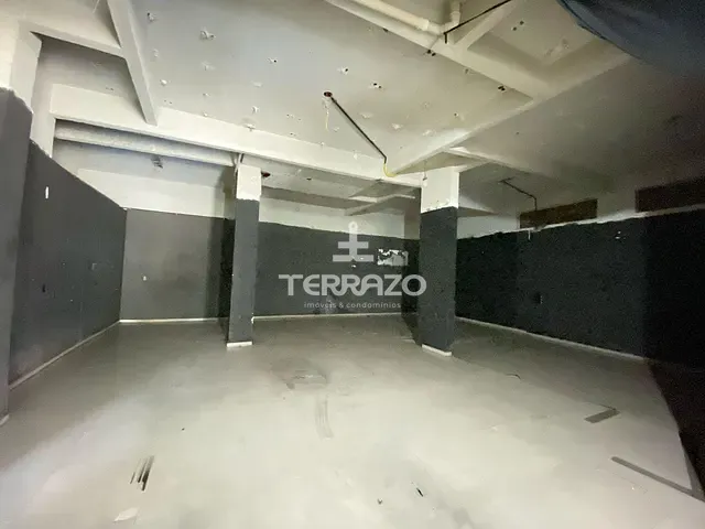 Loja com 196m², à venda, no bairro São João em Volta Redonda