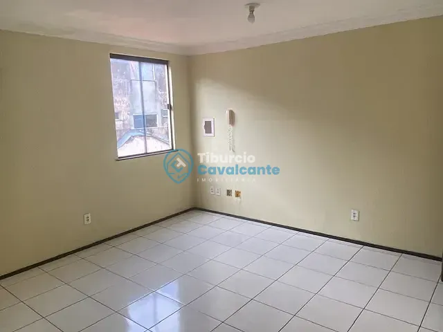 Loja para alugar, no bairro Centro em Maranguape