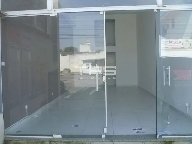 Loja com 50m², para alugar, no bairro Centro em Taubaté