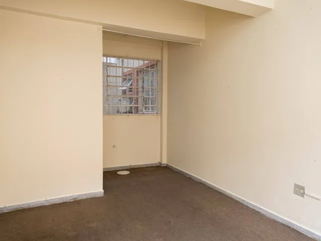 Sala à venda, no bairro Centro em Pelotas