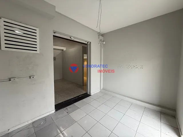Loja para alugar, no bairro Jardim Parada do Alto em Sorocaba